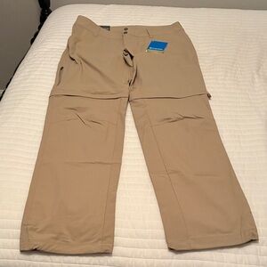 Columbia Pants w/ Zip Option to Shorts